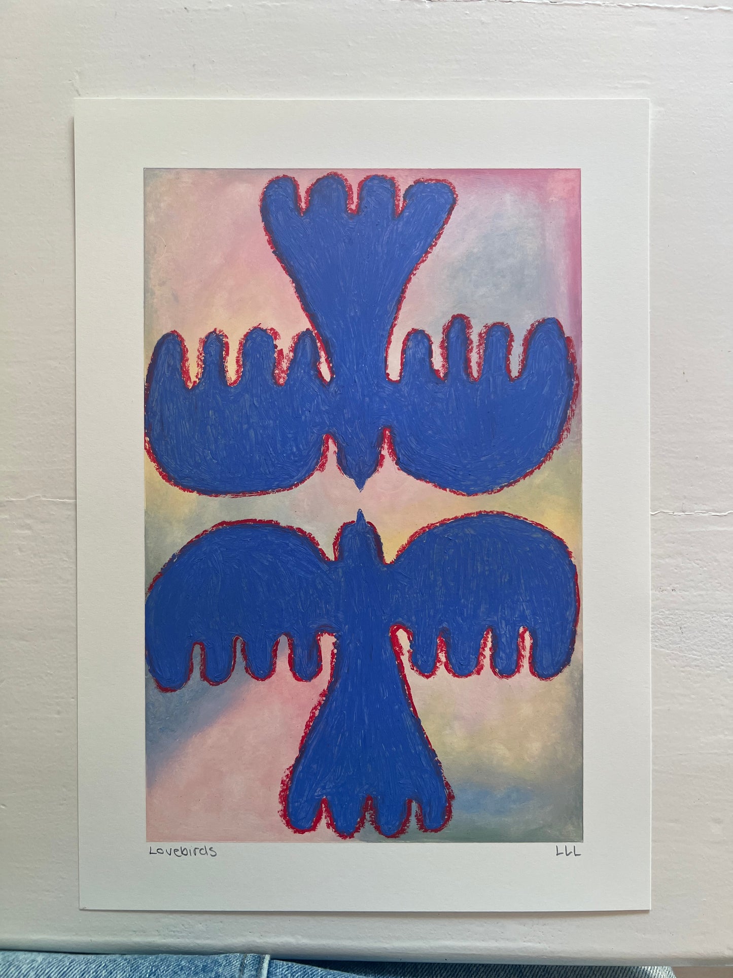 Lovebirds – Original oliepasteltegning A4 | Blå på pasteller med rød kontur